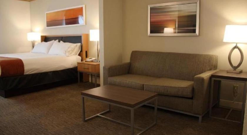 Holiday Inn Express Munising-Lakeview Hotel By Ihg Exterior foto
