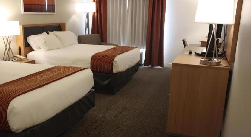 Holiday Inn Express Munising-Lakeview Hotel By Ihg Exterior foto